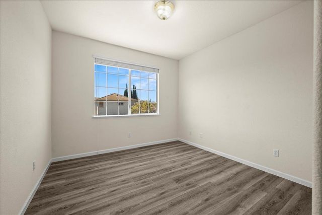 3212 Puerto Rico Rd, West Sacramento, CA 95691