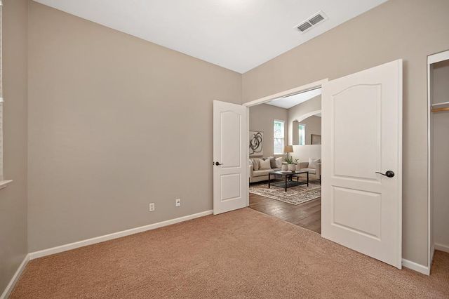 325 Leckenby Way, Folsom, CA 95630