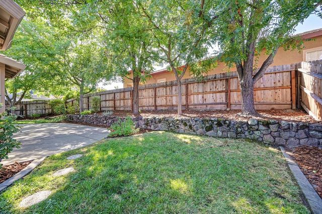 325 Leckenby Way, Folsom, CA 95630
