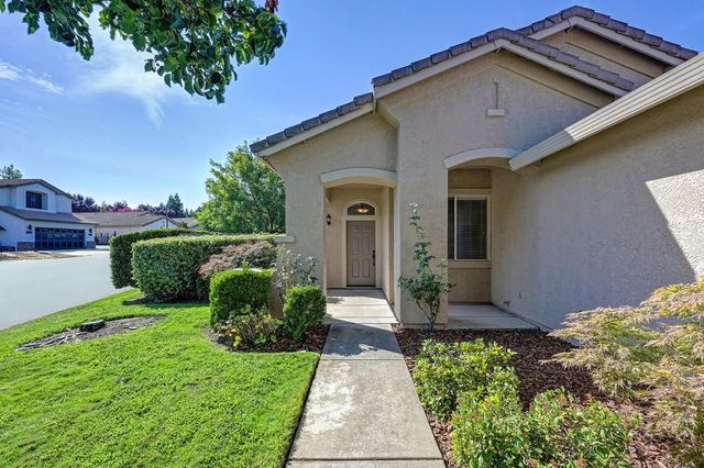 325 Leckenby Way, Folsom, CA 95630