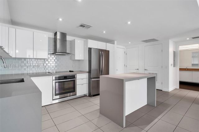 1600 NE 1st Ave 3019, Miami, FL 33132