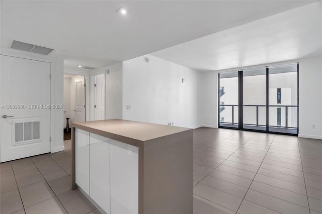 1600 NE 1st Ave 3019, Miami, FL 33132