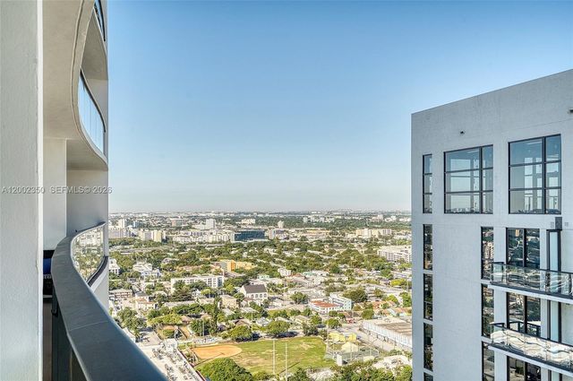 1600 NE 1st Ave 3019, Miami, FL 33132