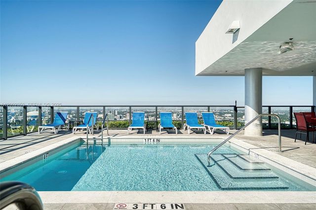 1600 NE 1st Ave 3019, Miami, FL 33132