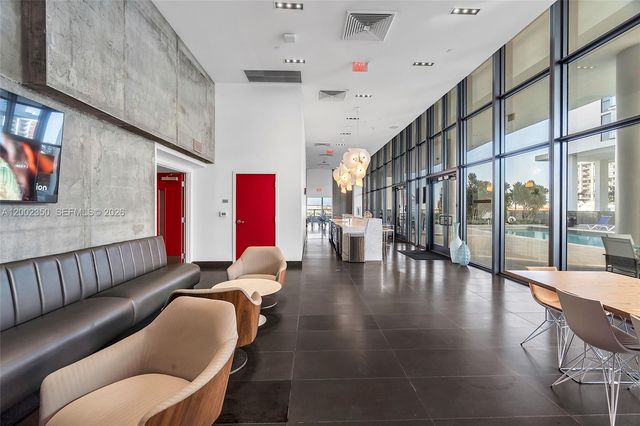 1600 NE 1st Ave 3019, Miami, FL 33132