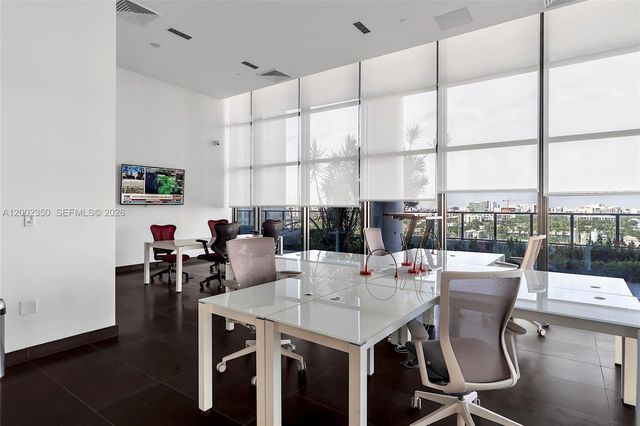 1600 NE 1st Ave 3019, Miami, FL 33132