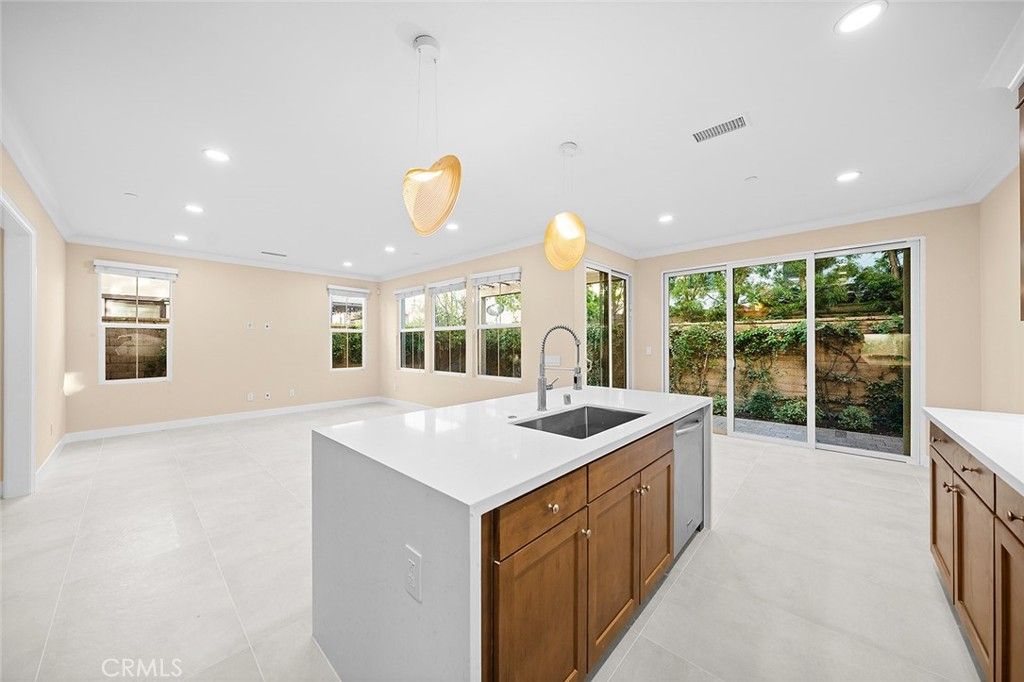 143 Rodeo, Irvine, CA 92602 — photo 5