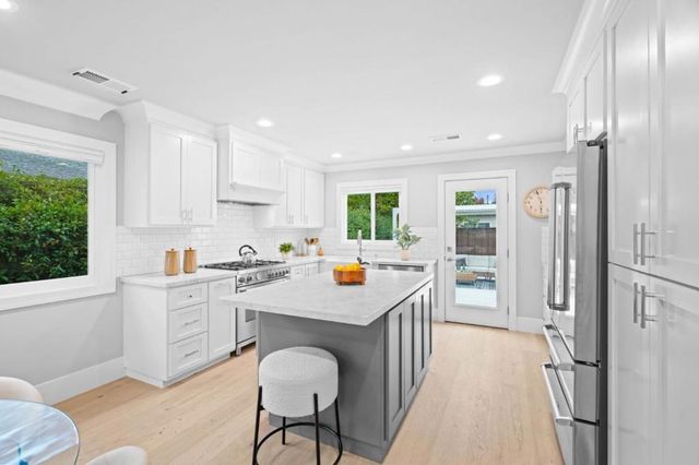 631 Wilson Court, Santa Clara, CA 95051