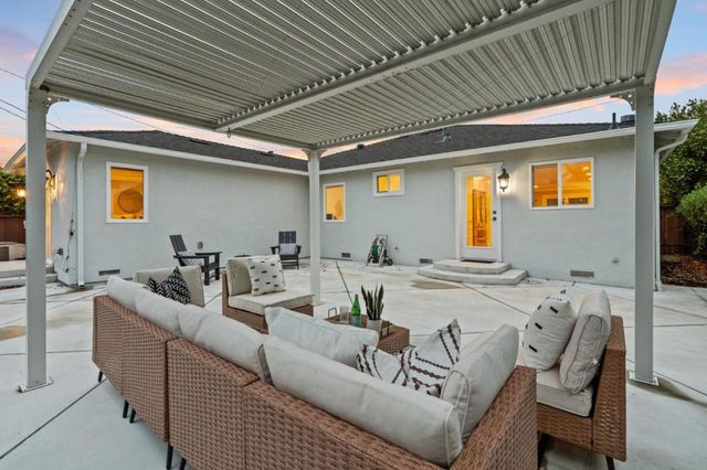 631 Wilson Court, Santa Clara, CA 95051