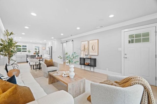 631 Wilson Court, Santa Clara, CA 95051