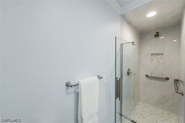 630 109TH AVE N, Naples, FL 34108