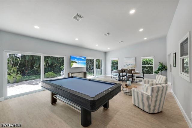 630 109TH AVE N, Naples, FL 34108