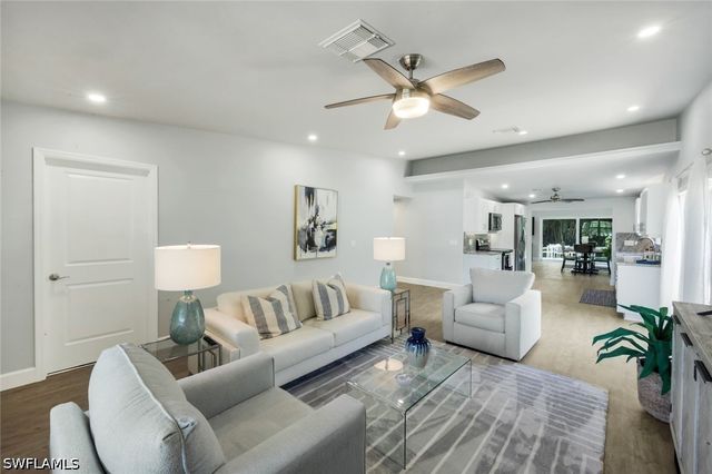 630 109TH AVE N, Naples, FL 34108