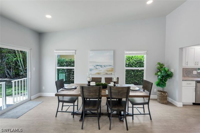 630 109TH AVE N, Naples, FL 34108