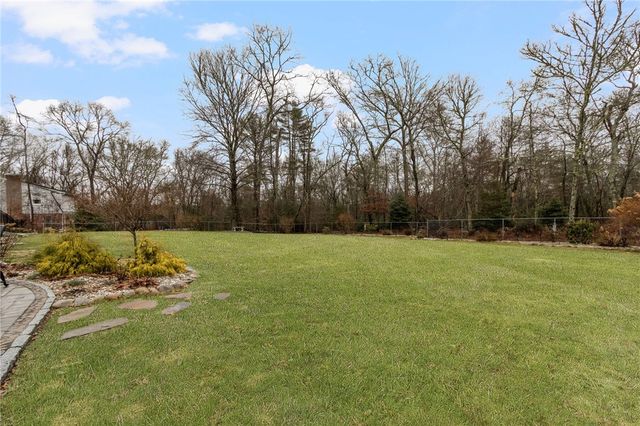 2800 South County Trail, South Kingstown, RI 02892