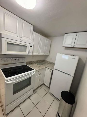 7000 NW 186th St 4-126A, Hialeah, FL 33015
