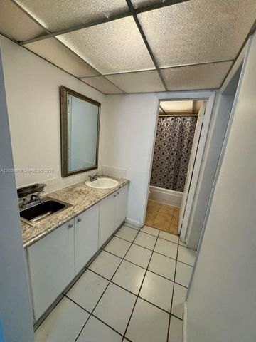 7000 NW 186th St 4-126A, Hialeah, FL 33015