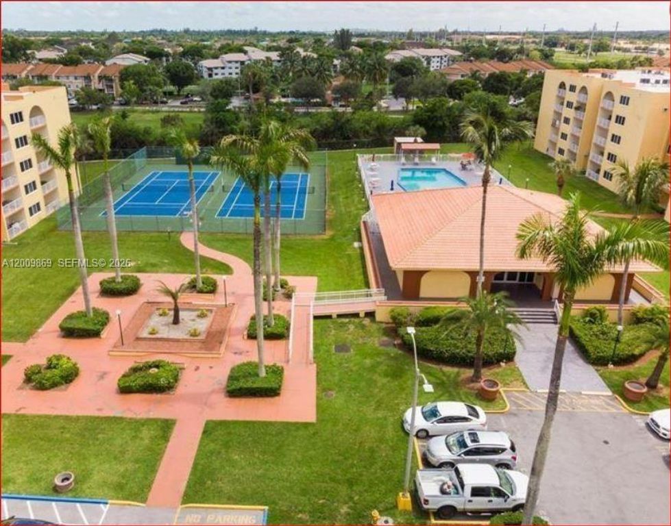 7000 NW 186th St 4-126A, Hialeah, FL 33015
