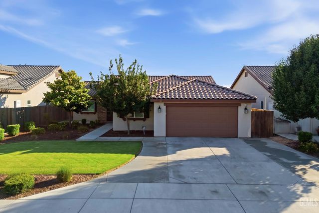 7125 Cattail Creek Way, Bakersfield, CA 93311