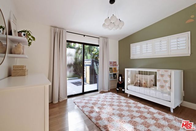 4735 Degovia Avenue, Woodland Hills (los Angeles), CA 91364
