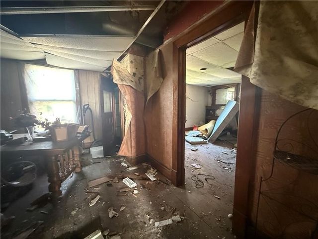 189 Beaver St, Leetsdale, PA 15056