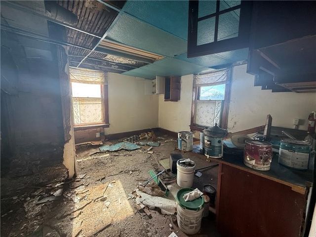 189 Beaver St, Leetsdale, PA 15056