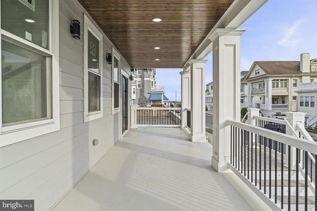 101 S BATON ROUGE AVE, Ventnor City, NJ 08406