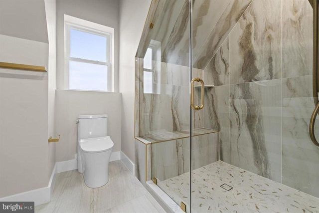 101 S BATON ROUGE AVE, Ventnor City, NJ 08406