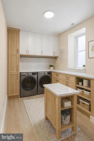 101 S BATON ROUGE AVE, Ventnor City, NJ 08406