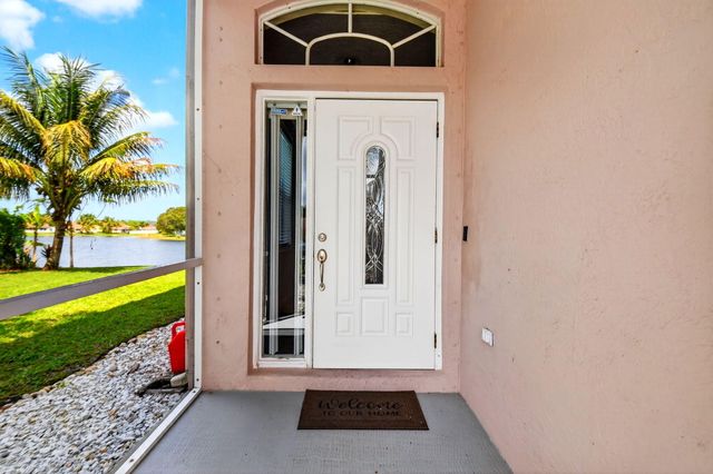 7948 La Rose Court, Greenacres, FL 33467