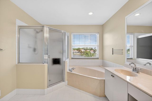 7948 La Rose Court, Greenacres, FL 33467