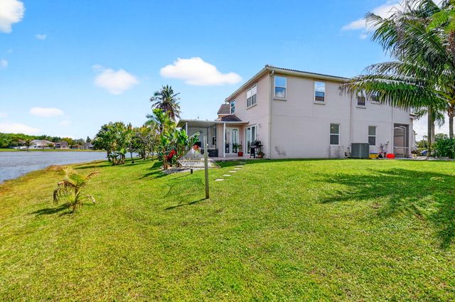 7948 La Rose Court, Greenacres, FL 33467