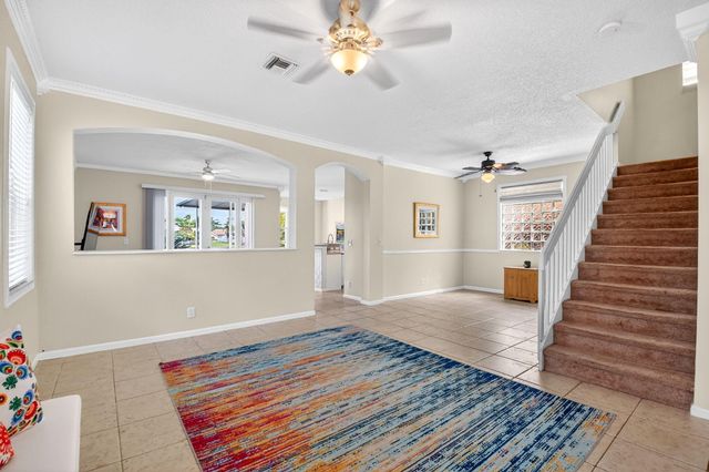 7948 La Rose Court, Greenacres, FL 33467