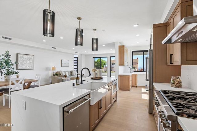 5527 Kamet Court, Ventura, CA 93003