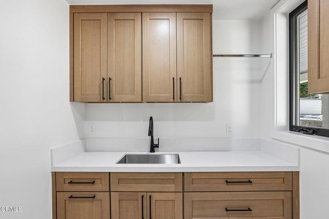 5527 Kamet Court, Ventura, CA 93003