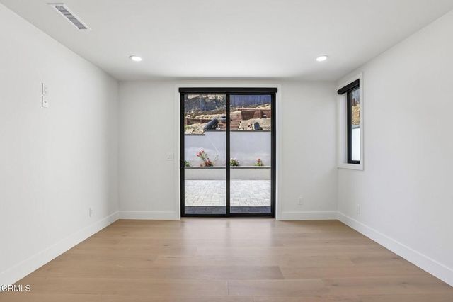 5527 Kamet Court, Ventura, CA 93003
