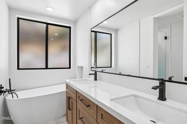 5527 Kamet Court, Ventura, CA 93003