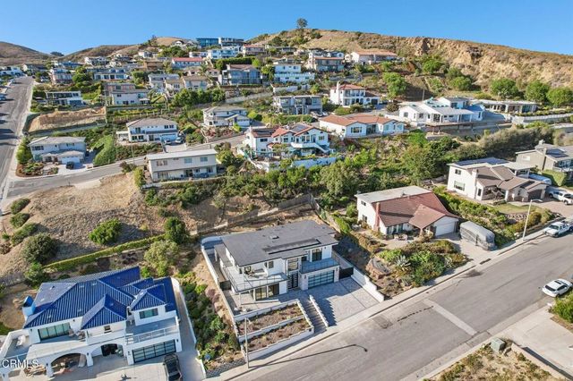 5527 Kamet Court, Ventura, CA 93003
