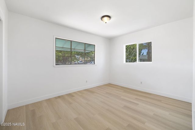 501 N Taylor Avenue, Winslow, AZ 86047