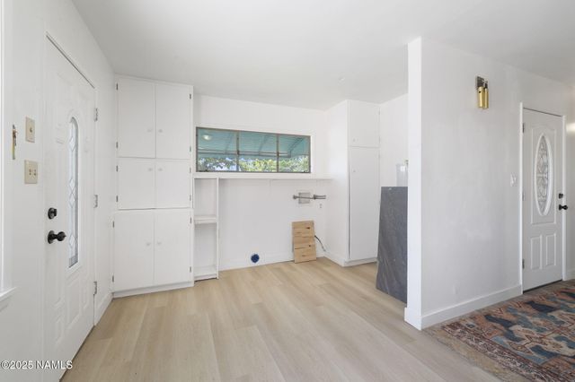 501 N Taylor Avenue, Winslow, AZ 86047