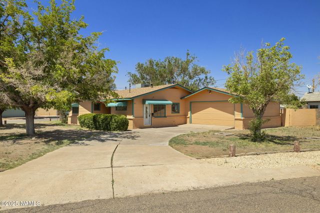 501 N Taylor Avenue, Winslow, AZ 86047