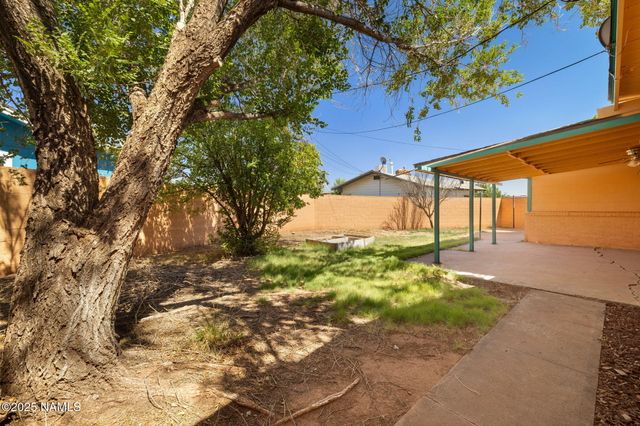 501 N Taylor Avenue, Winslow, AZ 86047
