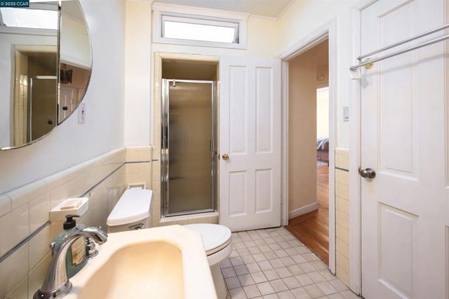 2624 Ortega Street, San Francisco, CA 94122