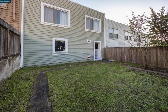 2624 Ortega Street, San Francisco, CA 94122