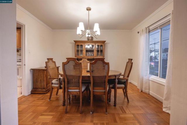 2624 Ortega Street, San Francisco, CA 94122