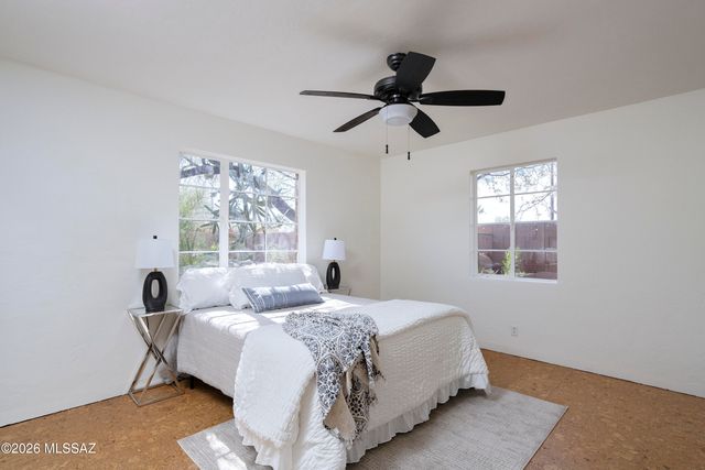 2725 E Glenn Street, Tucson, AZ 85716