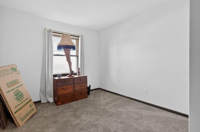 1543 Wakonda Drive, Waterloo, IA 50703