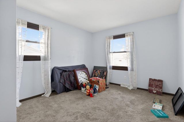 1543 Wakonda Drive, Waterloo, IA 50703