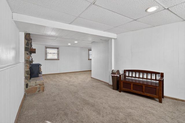 1543 Wakonda Drive, Waterloo, IA 50703