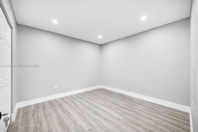 645 NE 149th St 645, Miami, FL 33161